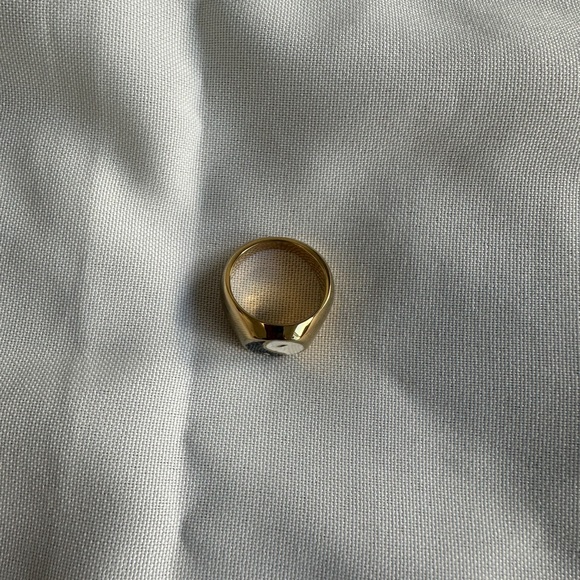 Yin Yang Ring - Picture 2 of 2